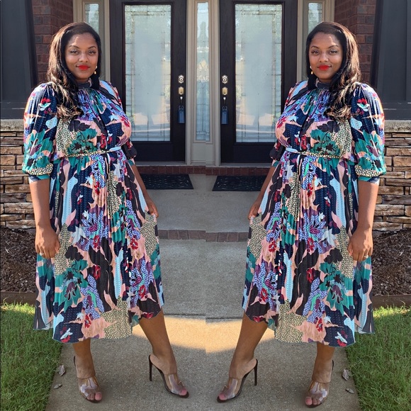 Final Sale Gorgeous Vintage Style Midi Dress - Picture 1 of 8